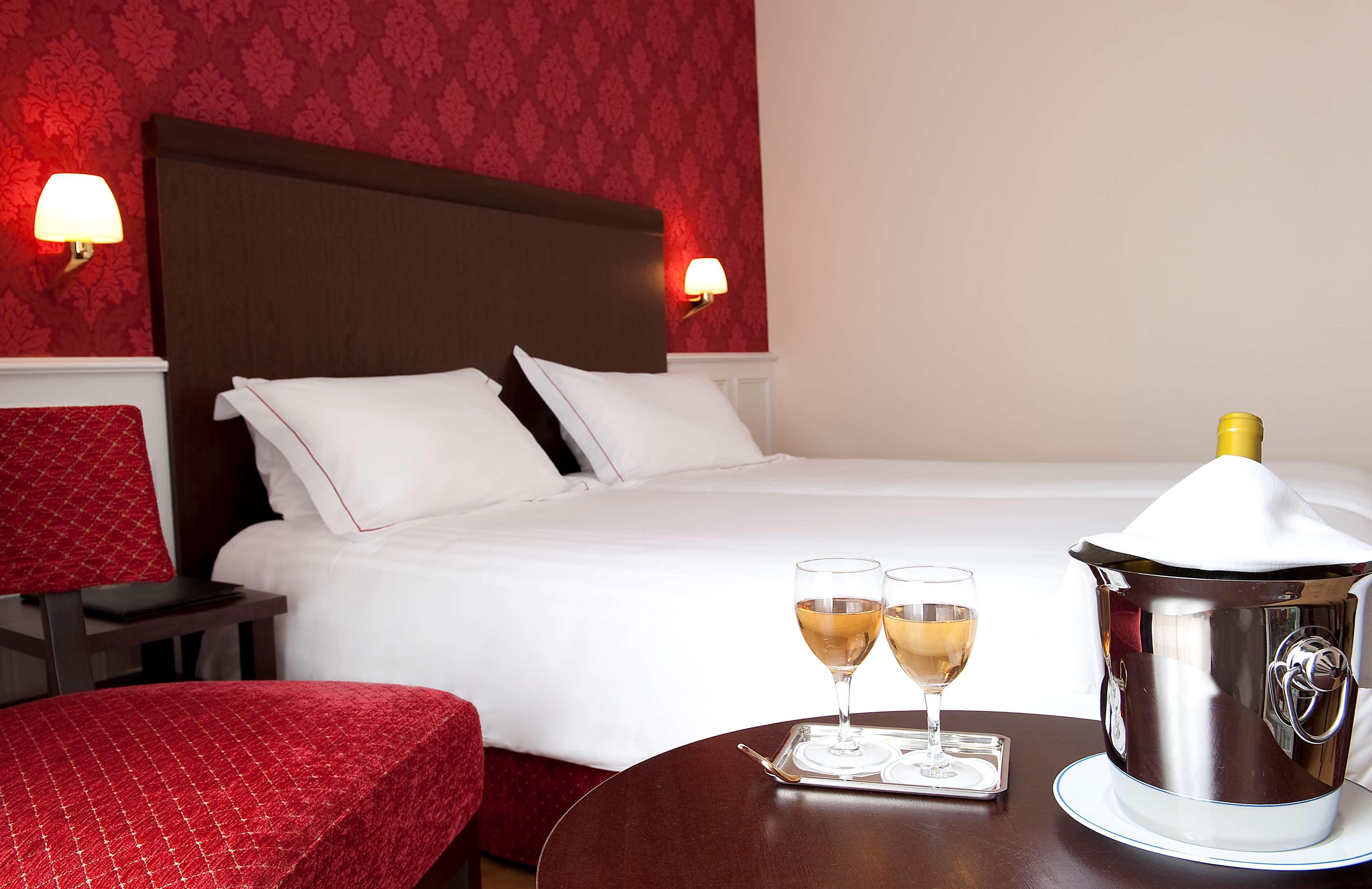 Best Western Plus Hotel D'Angleterre Bourges Exterior foto